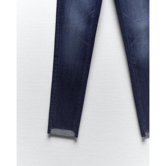 NWT Zara Z1975 MID-RISE SKINNY JEANS - Picture 3 of 5